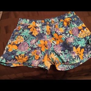 Patagonia Barely Baggies shorts